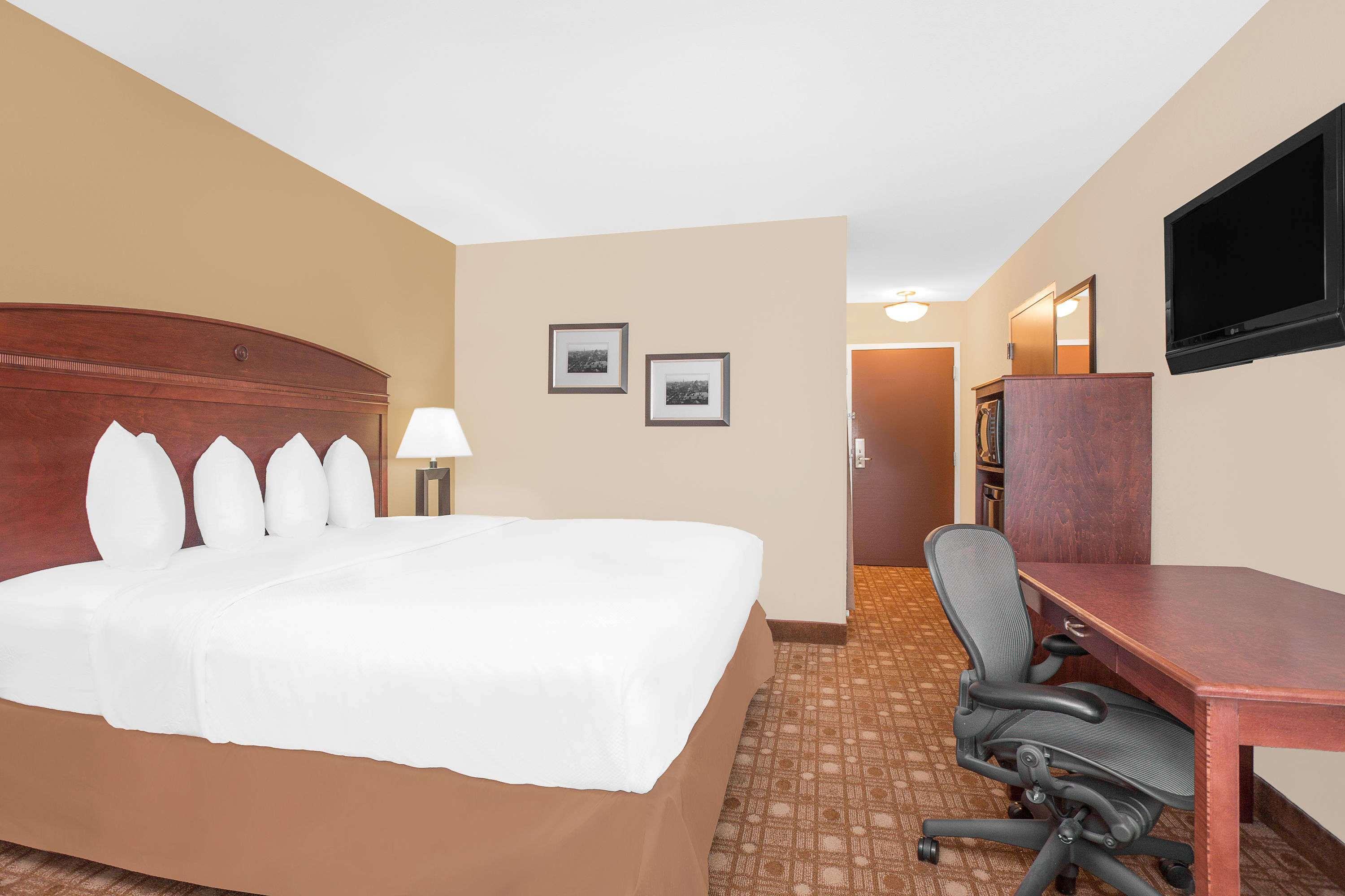Baymont By Wyndham Augusta West Hotel Eksteriør billede