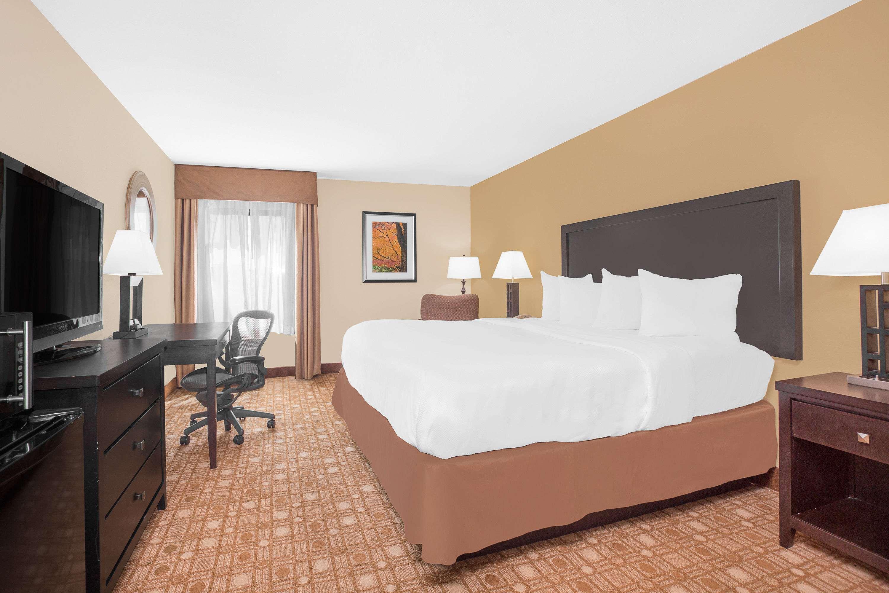 Baymont By Wyndham Augusta West Hotel Eksteriør billede