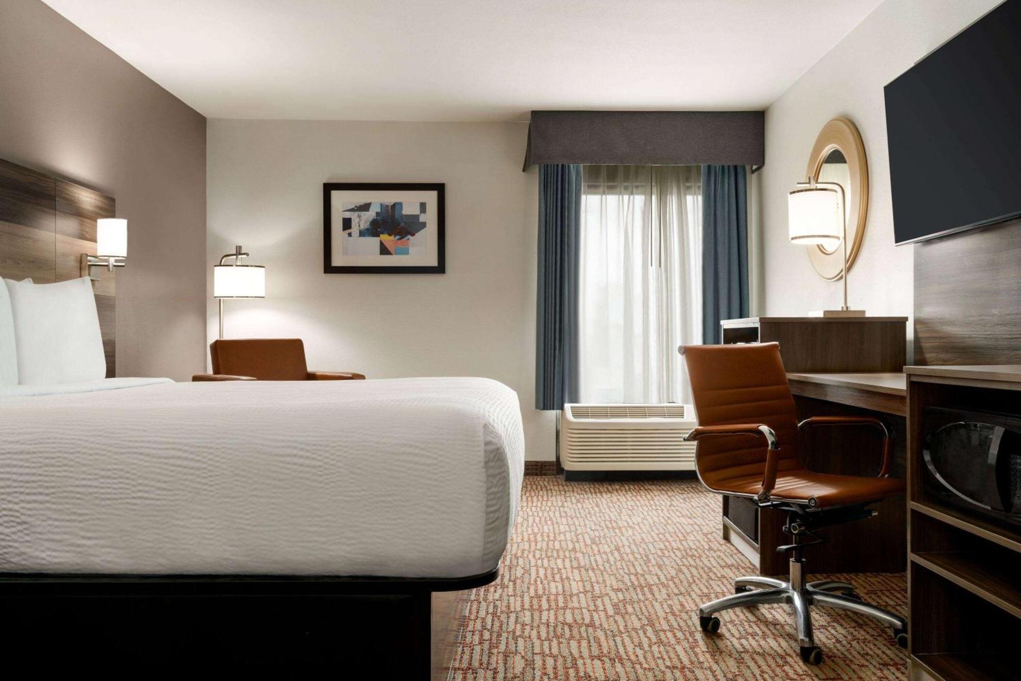 Baymont By Wyndham Augusta West Hotel Eksteriør billede